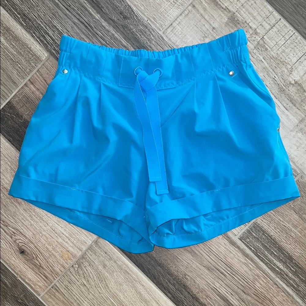 Lululemon Spring Break Away Blue  Shorts  sz4